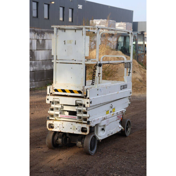 2015 JLG 1930 ES-43917769