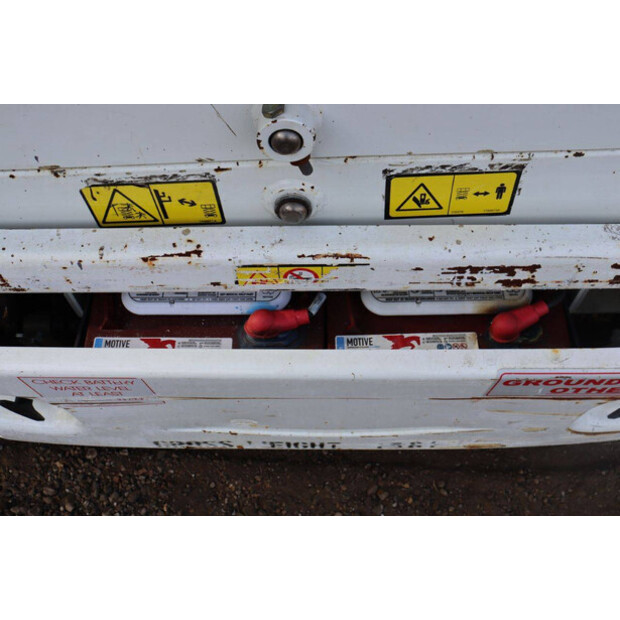 2015 JLG 1930 ES-43917773