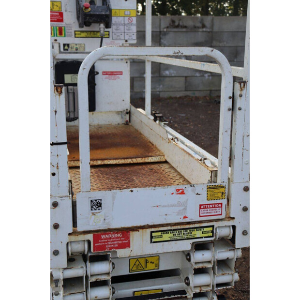 2015 JLG 1930 ES-43917774