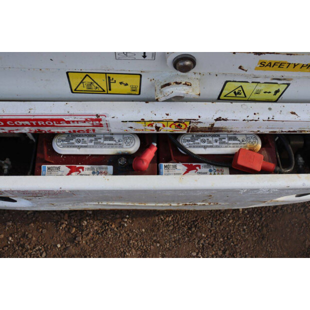 2015 JLG 1930 ES-43917778