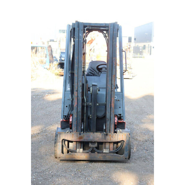 2005 Linde E20P-02-43917855