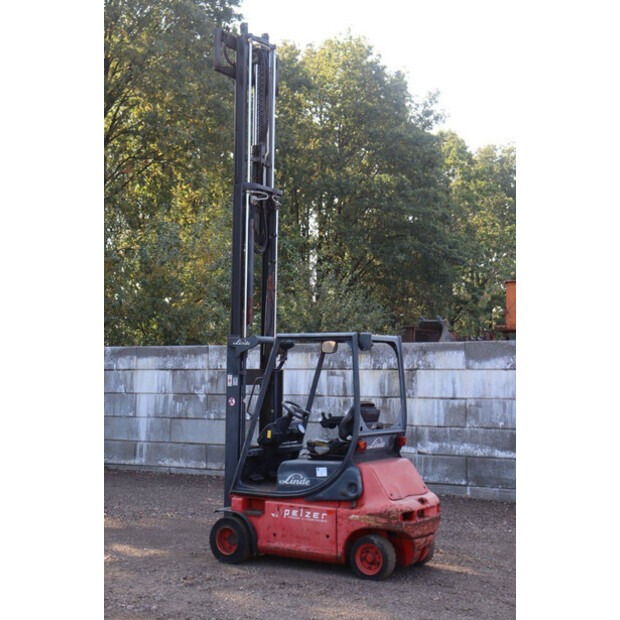 2005 Linde E20P-02-43917879