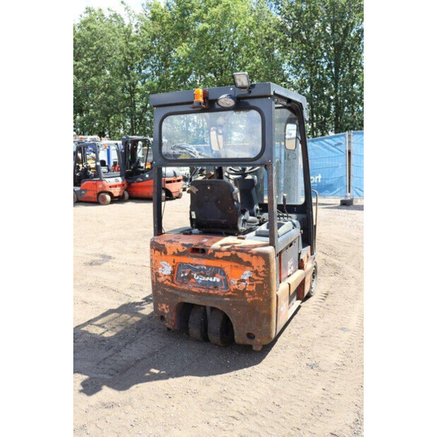 2011 Doosan B15T-5-43918008