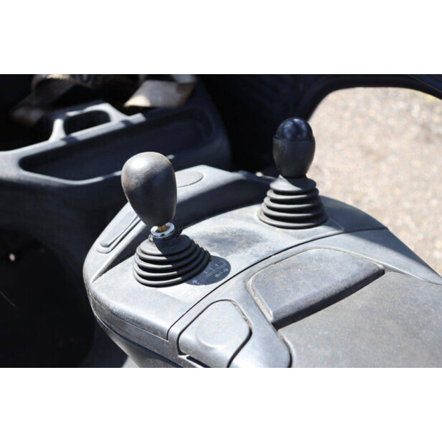 2017 Linde E25L-01-43918148