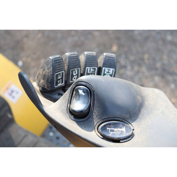 2017 يال GLP25VXE2170-43918201