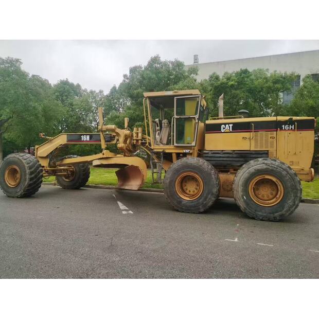 2018 Caterpillar 16H-43918236