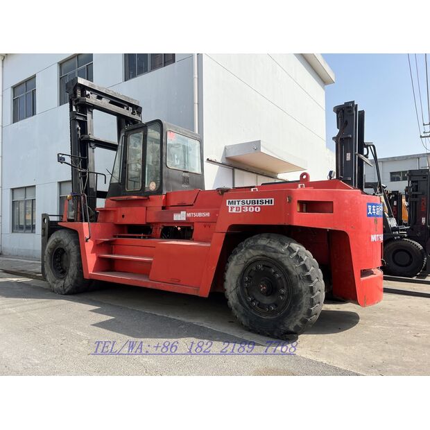 2019 MITSUBISHI FD300-43918290