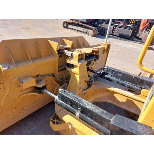 2017 كاتربيلر D6N LGP-43918354