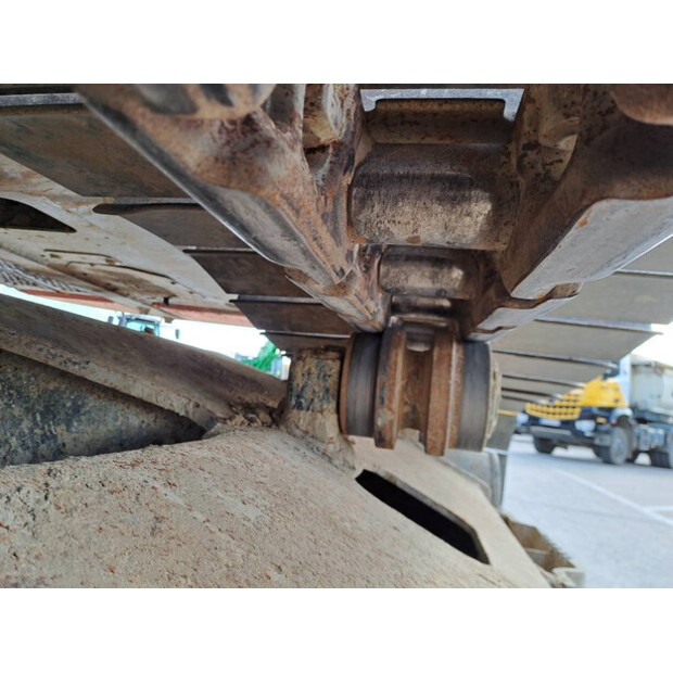 2017 Hitachi ZX350LC-6-43918396