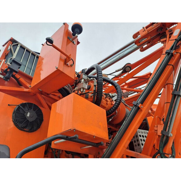 2022 سبيرينجز SK597-AT4-43918501