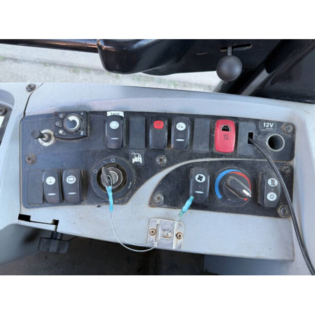 2011 Caterpillar 906H-43918593