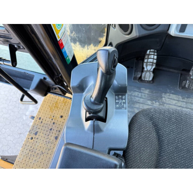 2019 Caterpillar 972M-43918677