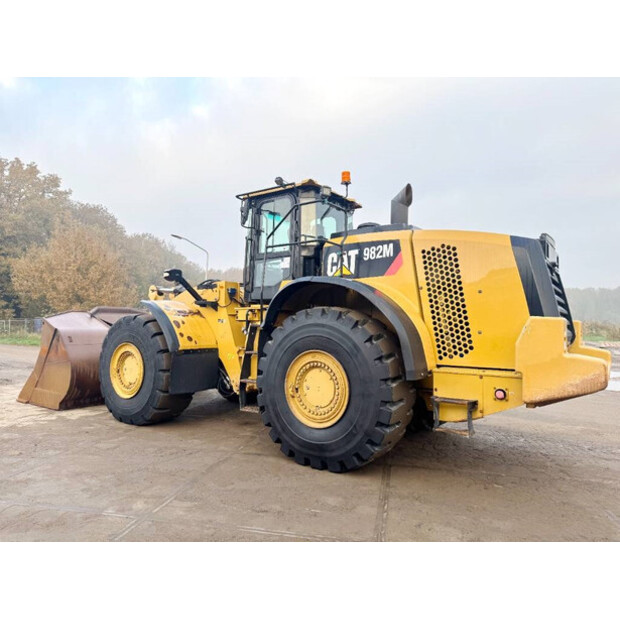 2013 كاتربيلر 982M-43918705