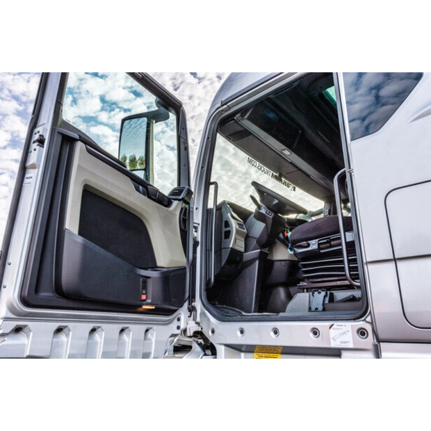 2021 MAN TGX 18.400-43918785