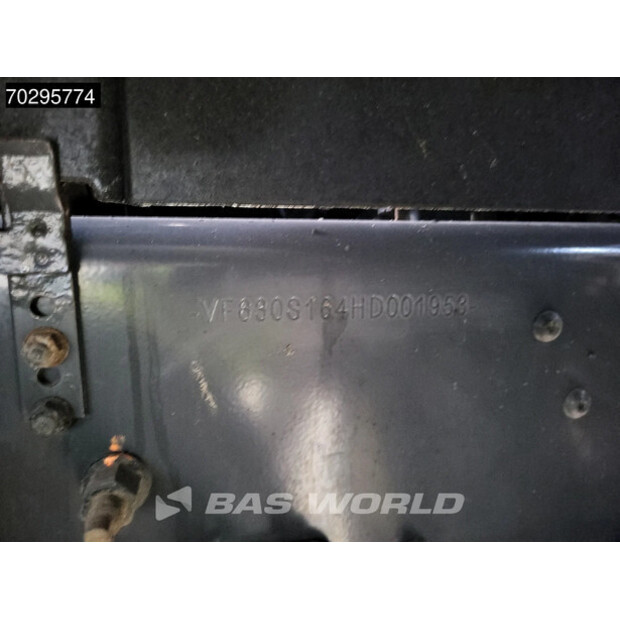 2016 رينو C430-43918913