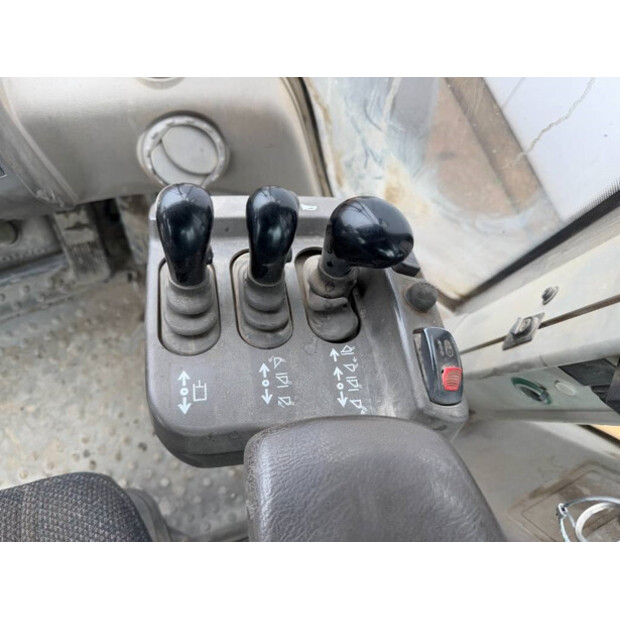 2011 Volvo L120G-43918926