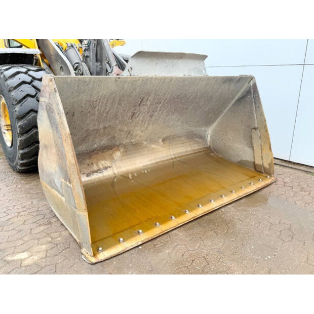 2011 Volvo L120G-43918928