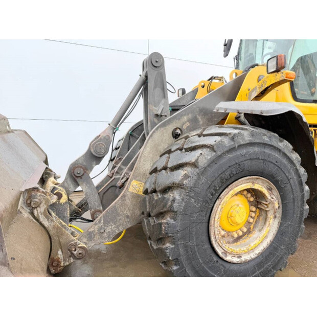 2011 Volvo L120G-43918931
