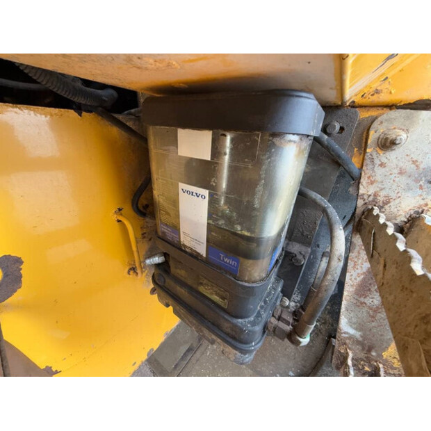 2011 Volvo L120G-43918936