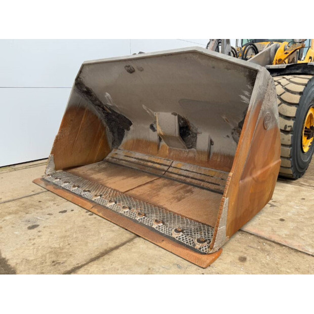 2019 Volvo L220H-43918963