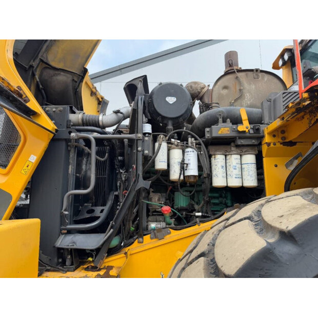 2019 Volvo L220H-43918975