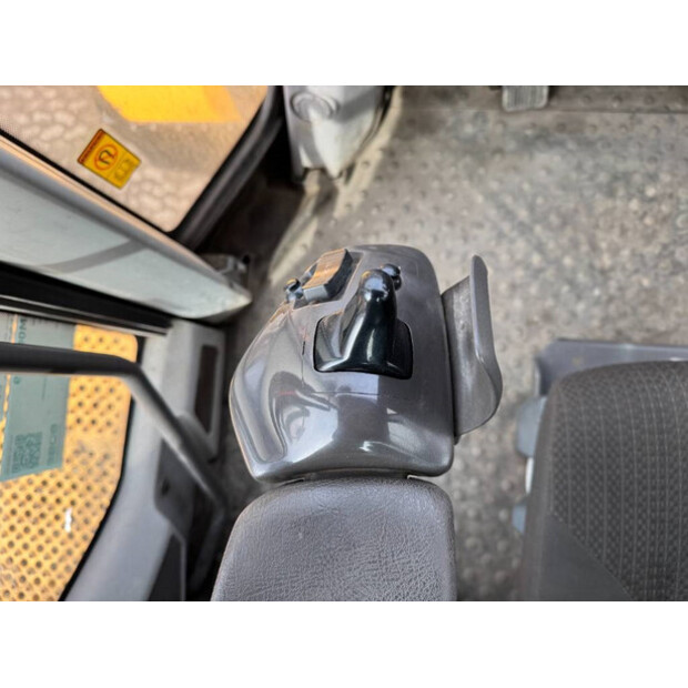 2018 فولفو L350H-43919064