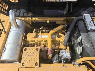 2020-caterpillar-325d-1388370-43919764