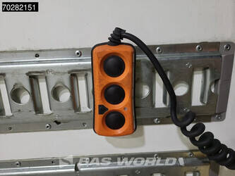 2017-mercedes-benz-atego-1524-1388356-43920000