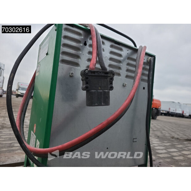 2003 Linde E25-03-43920032