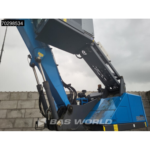 2018 FUCHS MHL320-43920064