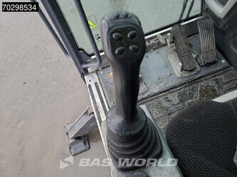 2018-fuchs-mhl320-1388383-43920088