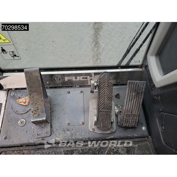 2018 FUCHS MHL320-43920097