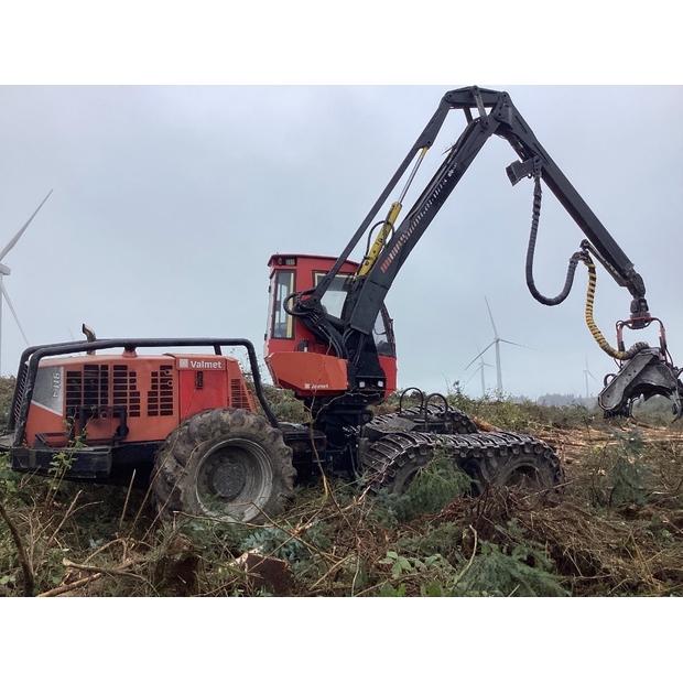 2010 Komatsu 4-43923933