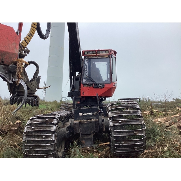 2010 Komatsu 4-43923940