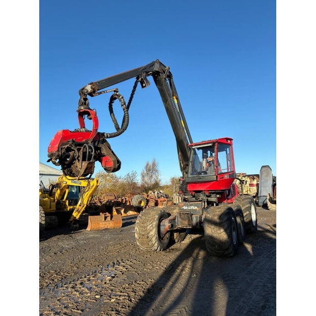 2011 كوماتسو 5-43924068