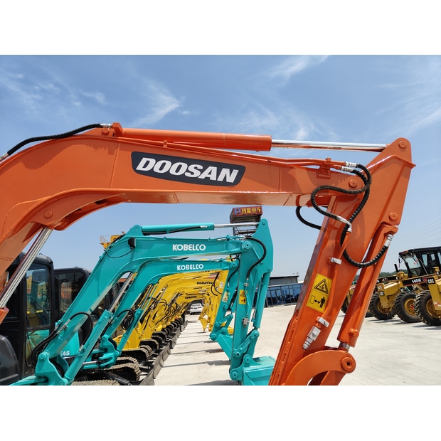 2023 Doosan DH55-43934271