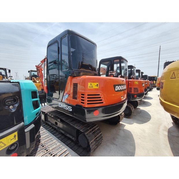 2023 Doosan DH55-43934273