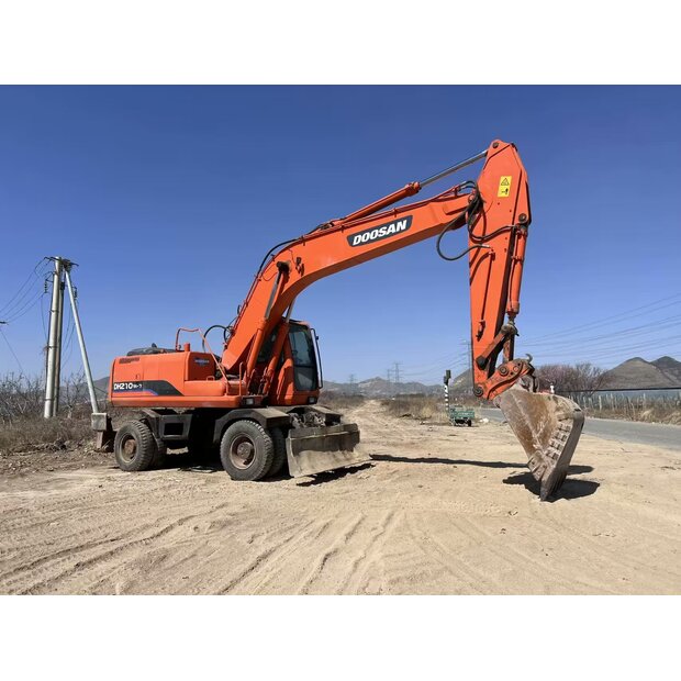 2018 Doosan DH210-43934307