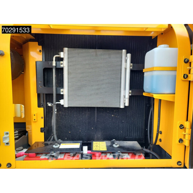 2025 هيونداي R215L-43934600