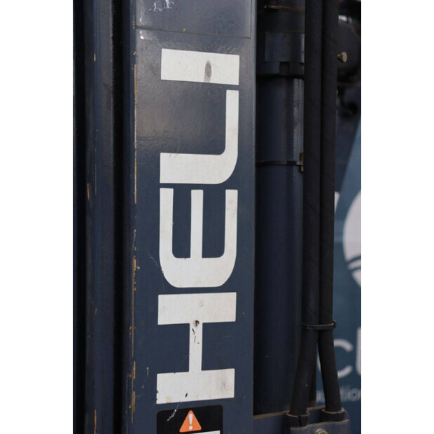 2009 هيلي CPD15-43934941