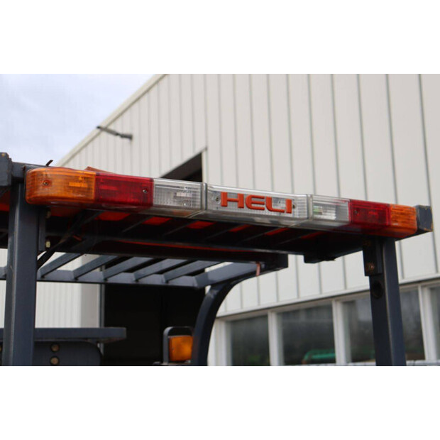 2009 هيلي CPD15-43934947