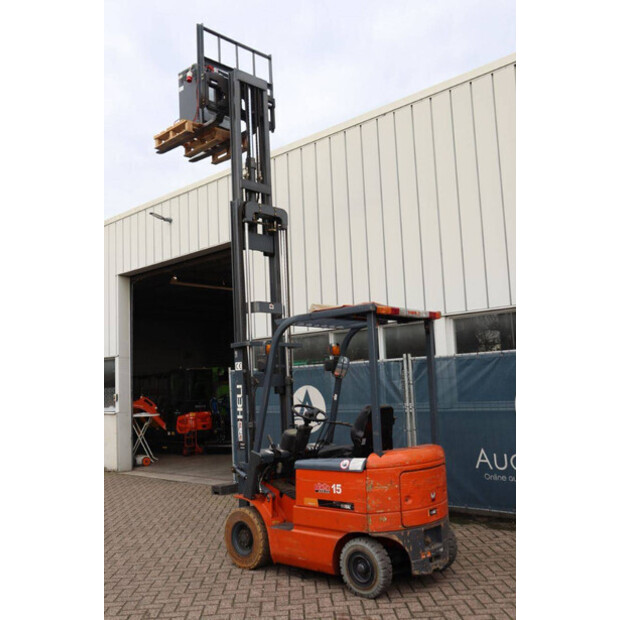 2009 هيلي CPD15-43934964