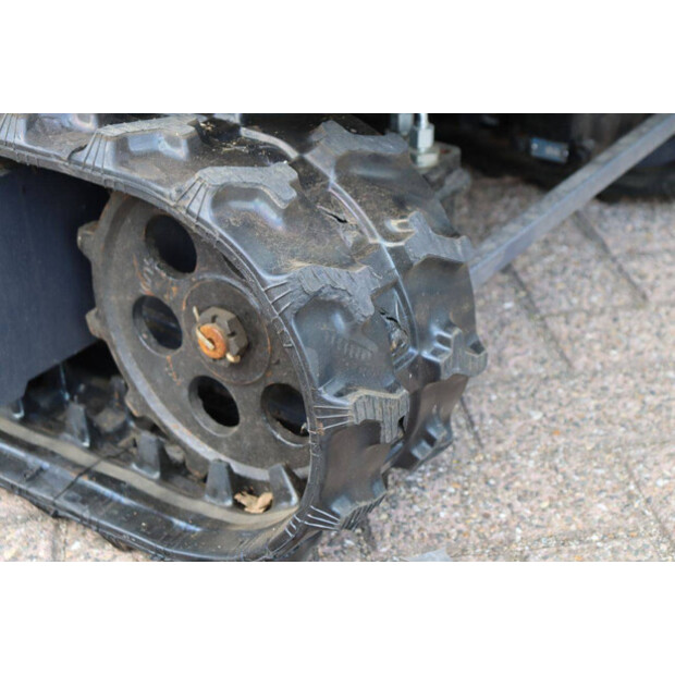 2025 Infront YFE12-43935202