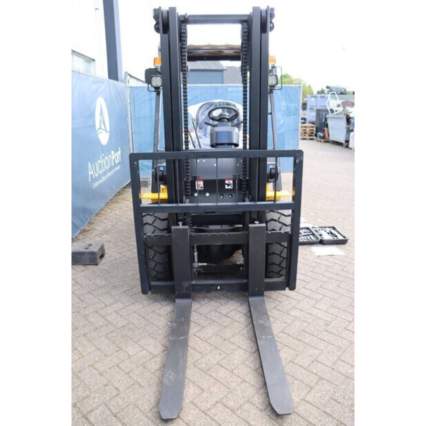 2025 إل تي إم جي FD40-43935410