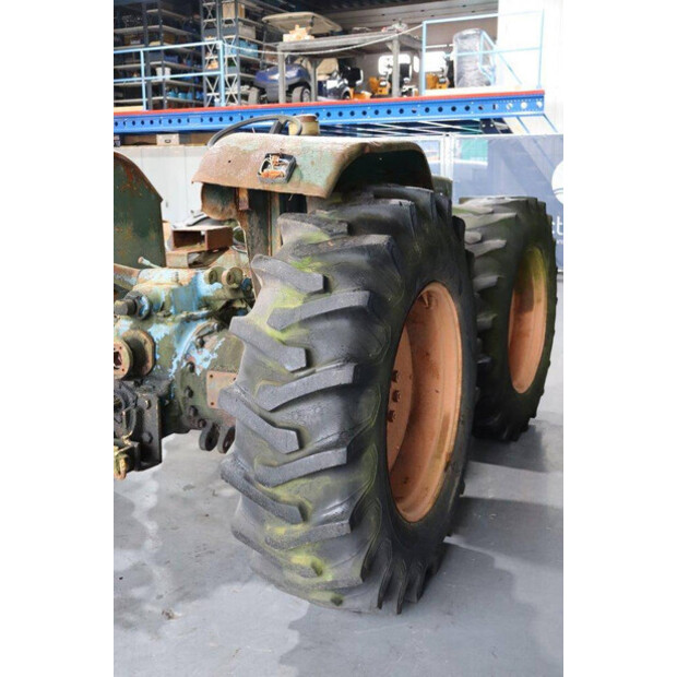 Ford County 1004-43935819