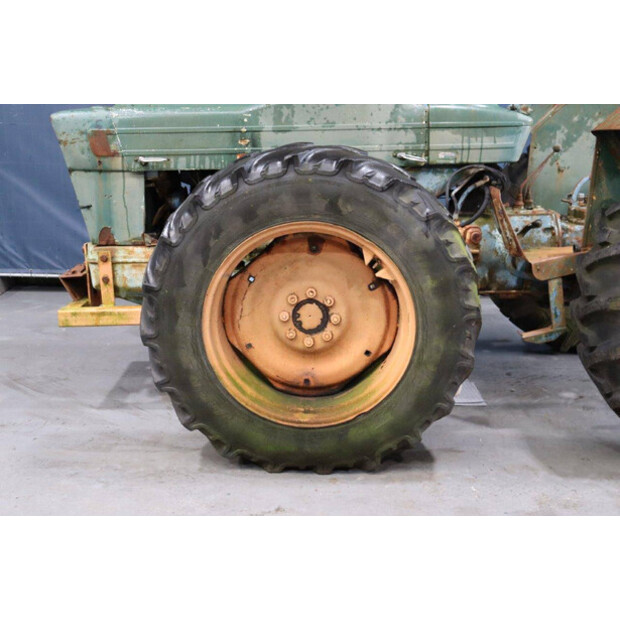 Ford County 1004-43935824