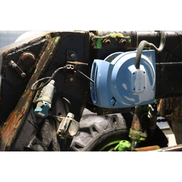 1998 ميرلو P35.7 EVT-43935920