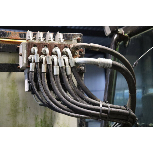 1998 ميرلو P35.7 EVT-43935929