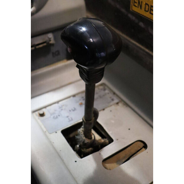 1998 ميرلو P35.7 EVT-43935943