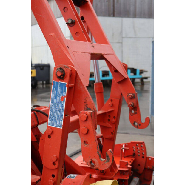 2000 Kuhn HRB302D-43936096